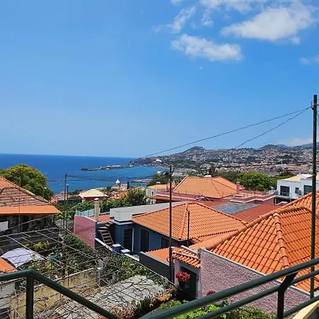 Casa Do Juvenal بيت للعطل فونشال